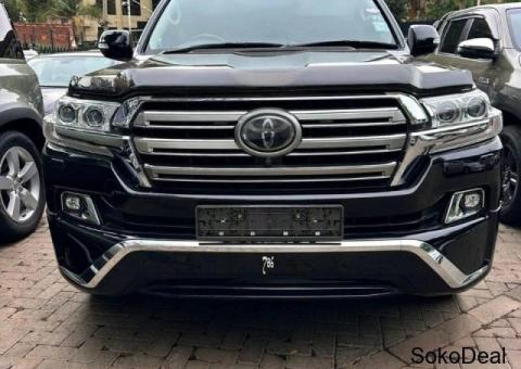 2018 Toyota Land cruiser 200 Series - 3/6