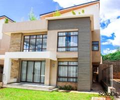 4 Bed Villa with En Suite at Runda Gardens